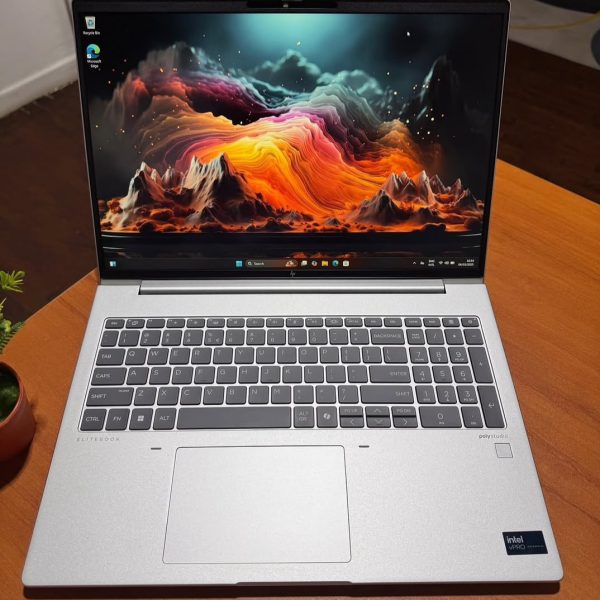HP EliteBook 860 G11