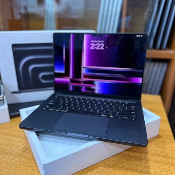 MacBook Pro 2024